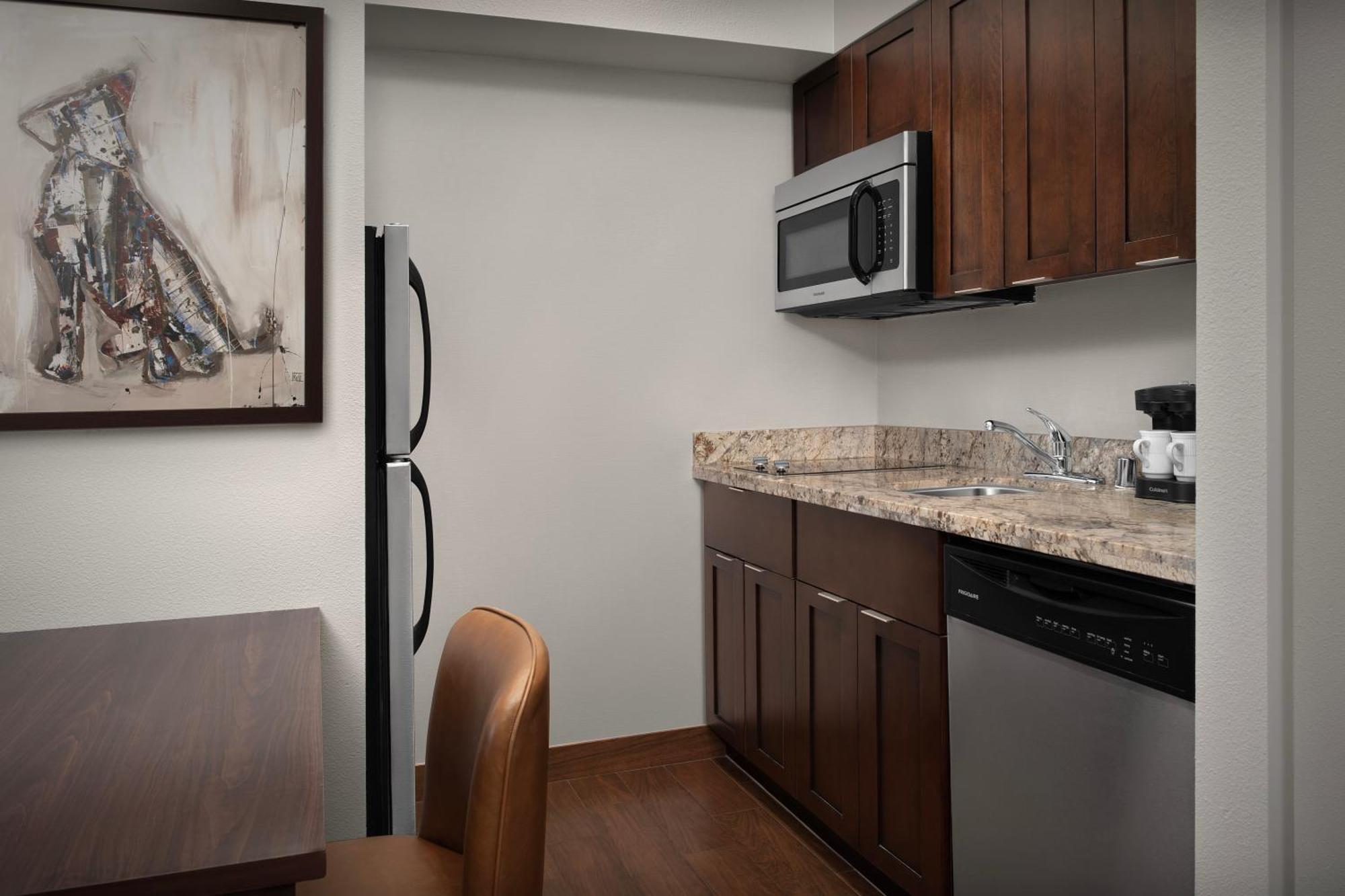Homewood Suites By Hilton Seattle/Lynnwood Exterior photo