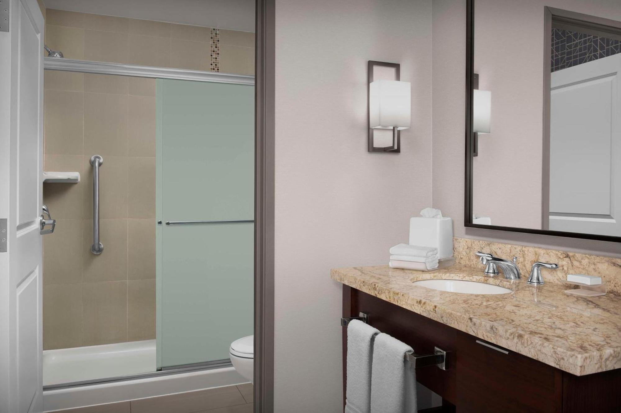 Homewood Suites By Hilton Seattle/Lynnwood Exterior photo